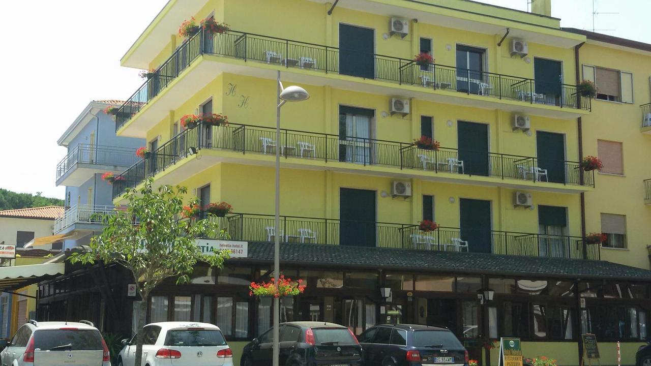 Hotel Helvetia 에라클레아 마레 외부 사진
